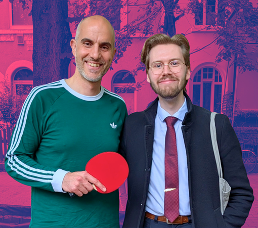 Ein bearbeitetes Bild von Belit Onay und Erik Uden. Belit Onay hat einen Tischtennisschläger in der Hand.